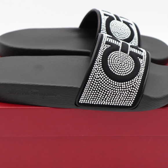 Salvatore Ferragamo Groove X Gancini Pool Slides - Picture 5 of 7